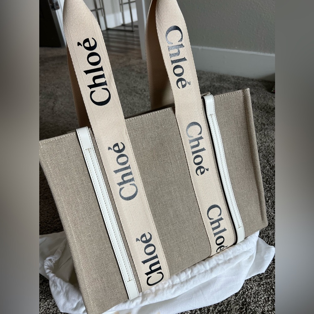 Chloe Medium Woody Tote